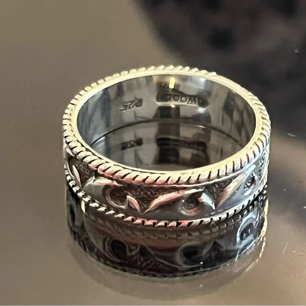 Sterling Silver Wave Band Ring Stamped 925 By Woods Unisex Size 8
